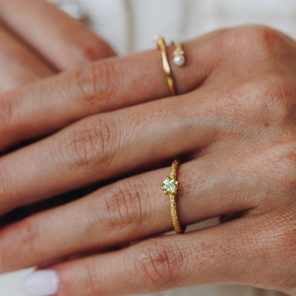 Ring Icon Green Peridot