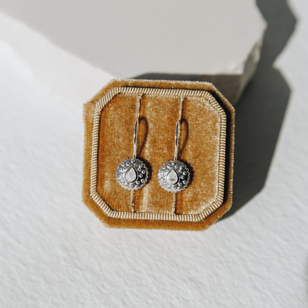 Ohrringe Andalusian Drop Mondstein