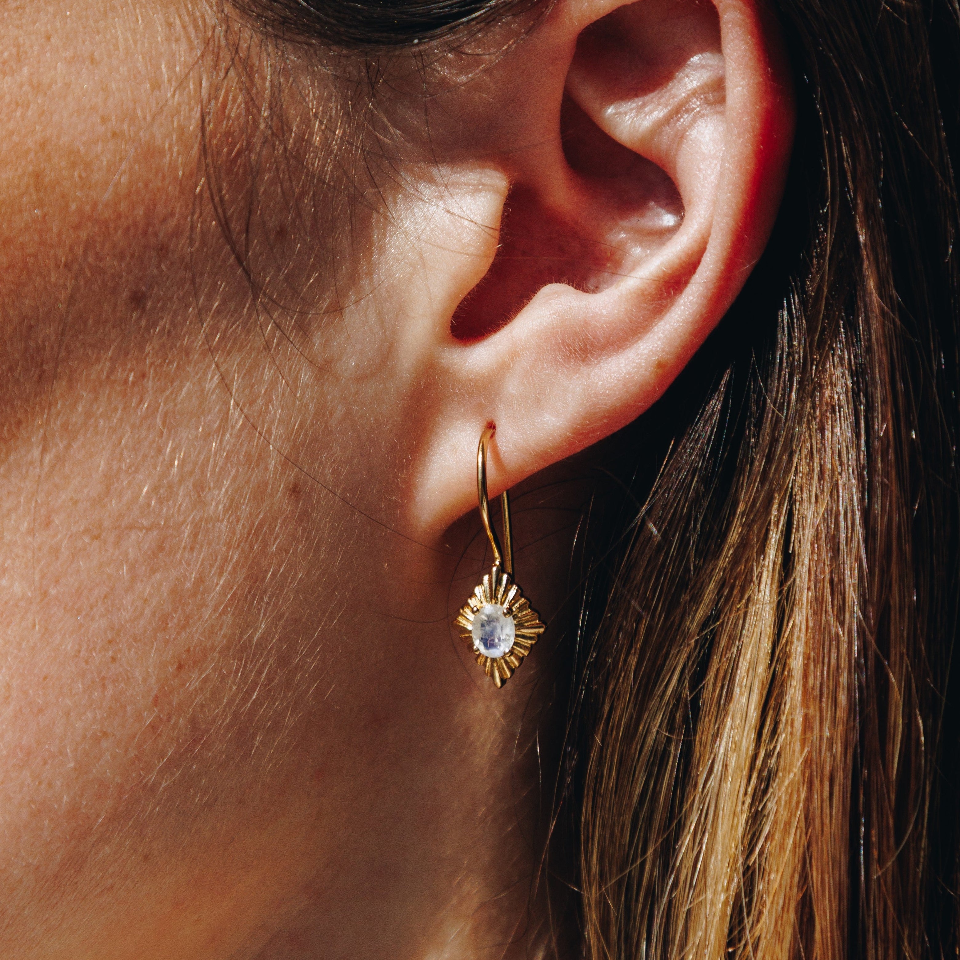 Ohrringe Capri Drop Mondstein